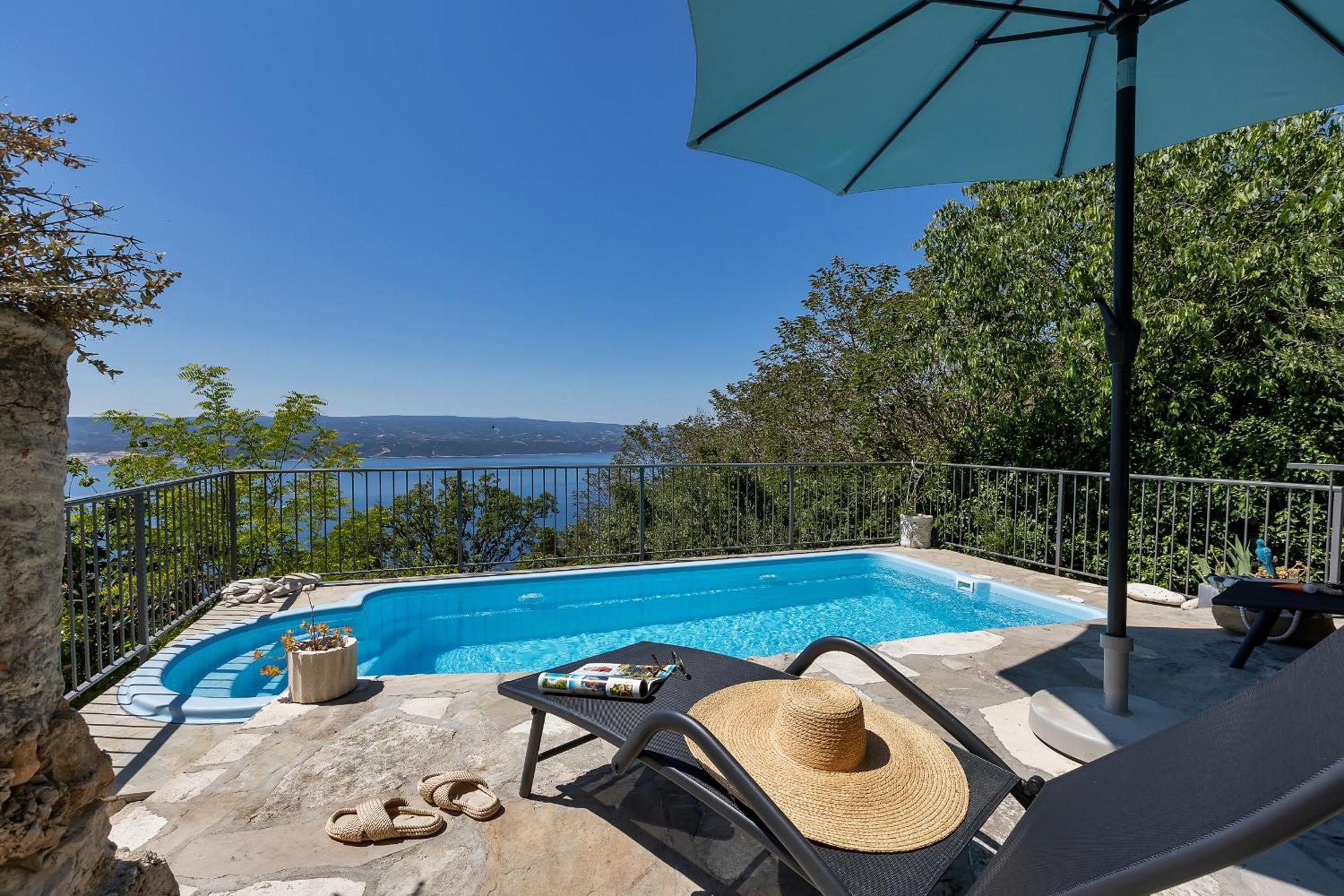 Monti Mare Ferienhaus *